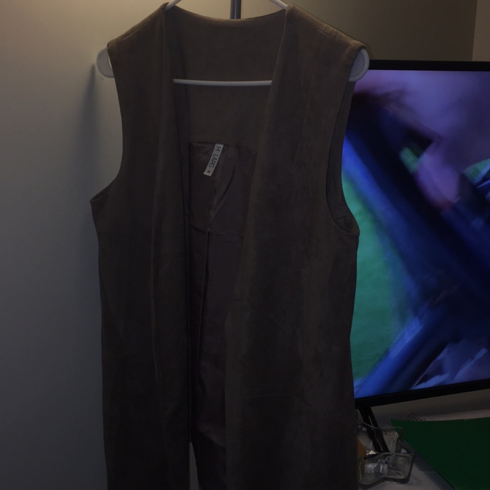 Velvet tan Lapis vest size M